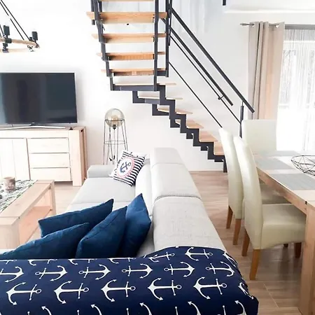 アパート Ambra *